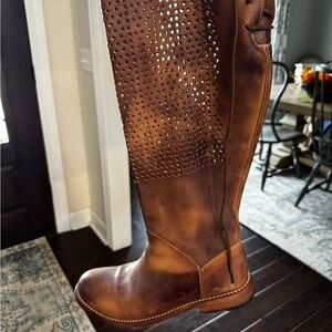 BedStu Boots- Size 10